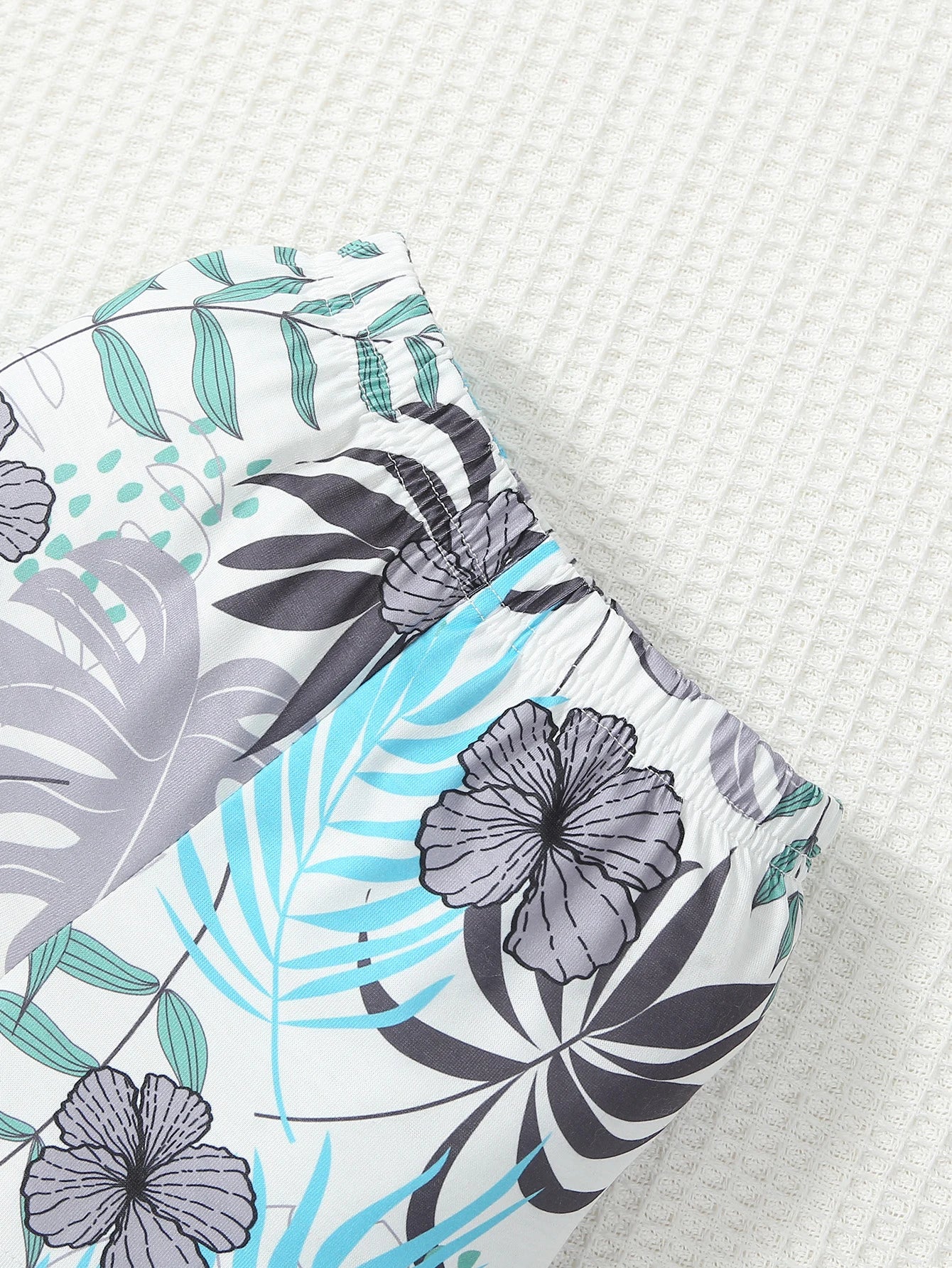 Tank & Printed beach shorts set